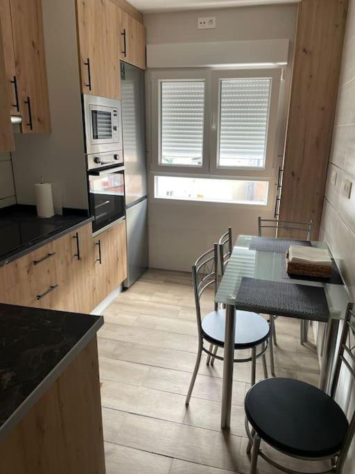 Adoracte 4 Mieres Apartamentos Bagian luar foto