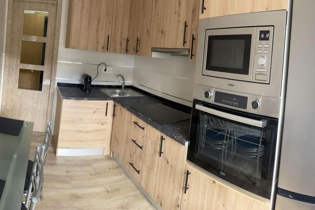 Adoracte 4 Mieres Apartamentos Bagian luar foto