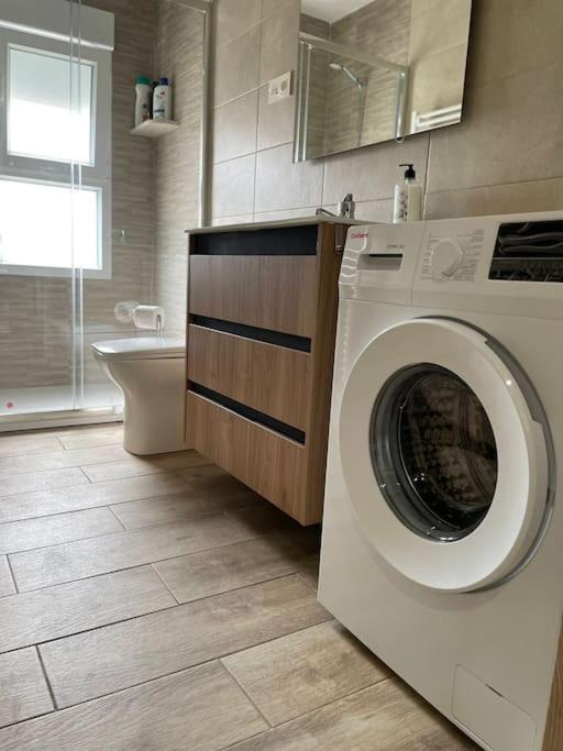 Adoracte 4 Mieres Apartamentos Bagian luar foto