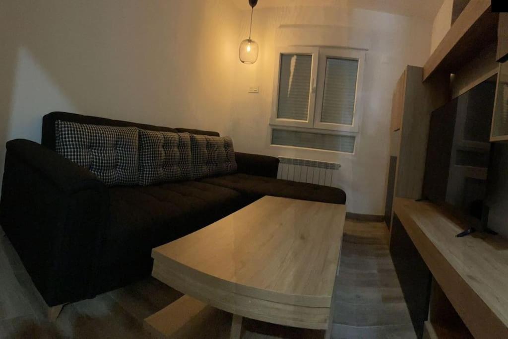 Adoracte 4 Mieres Apartamentos Bagian luar foto